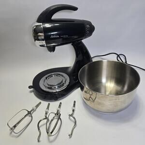 Sunbeam Mixmaster Heritage Series Model 2353 Black Stand Mixer w/Bowl & Beaters